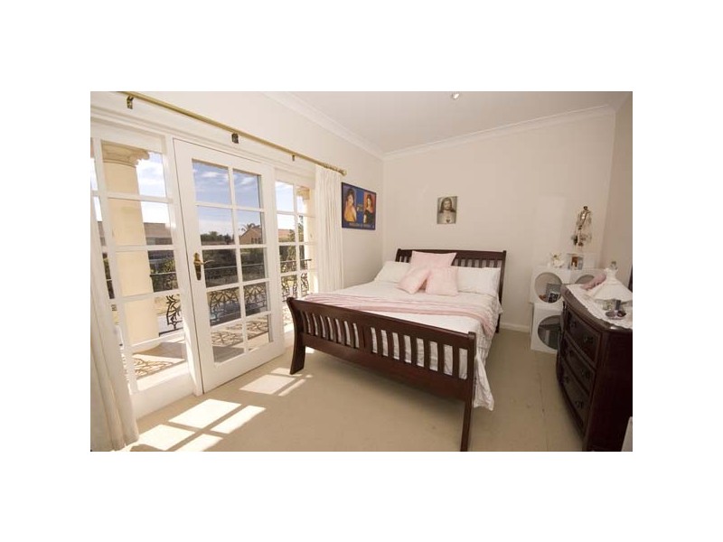 10 Allerdice Court, West Lakes SA 5021