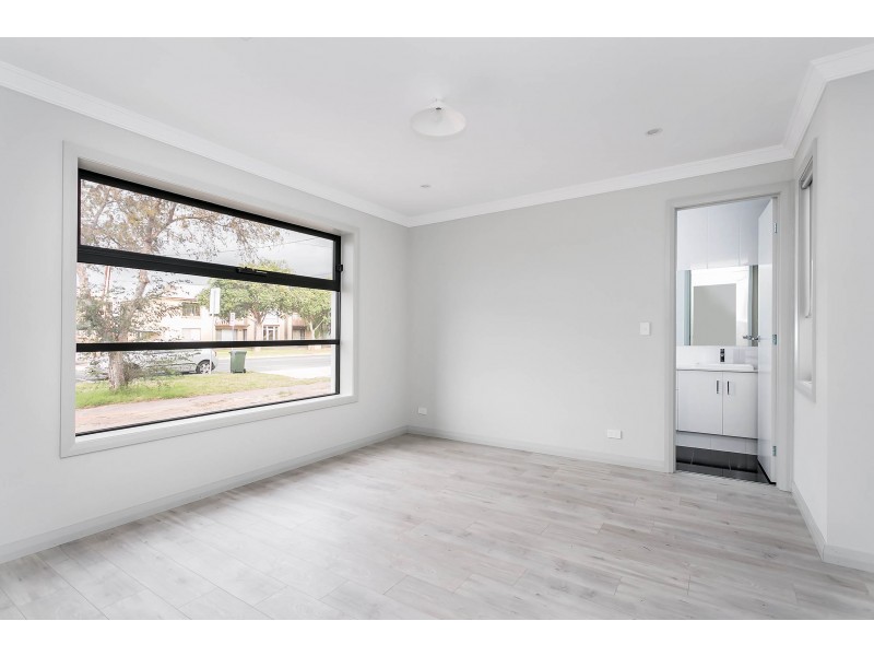 124A Beach Street, Grange SA 5022