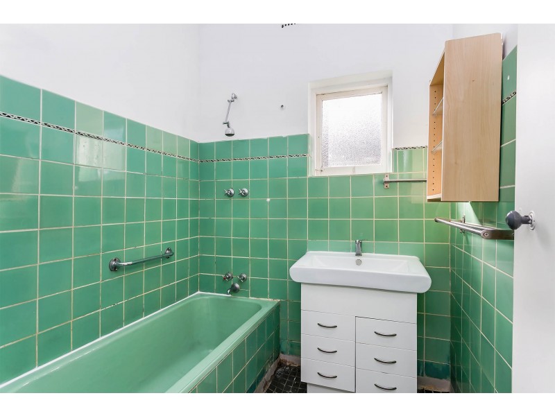 27 Kitchener Street, Kilburn SA 5084