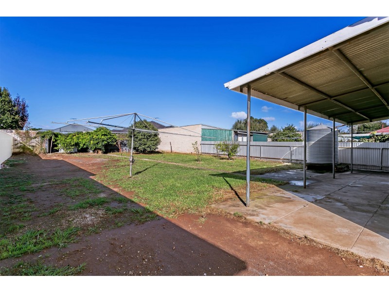 27 Kitchener Street, Kilburn SA 5084