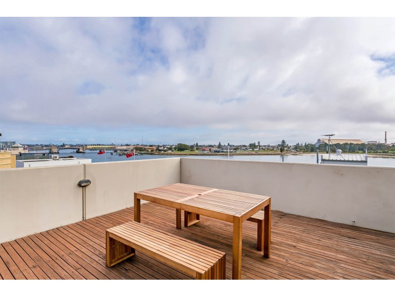 8A Karatta Dock, Port Adelaide SA 5015