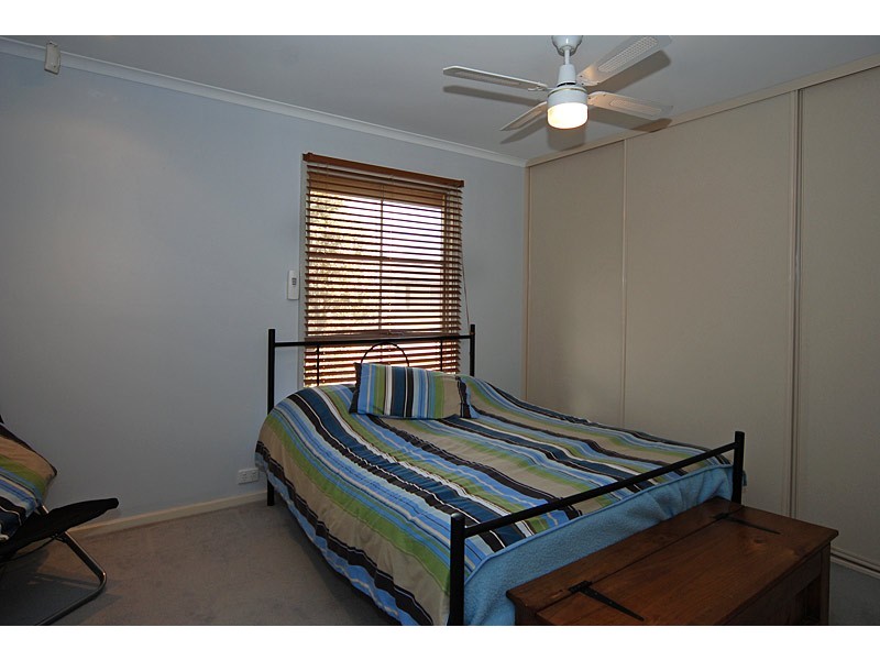 2 Woonda Crescent, North Haven SA 5018