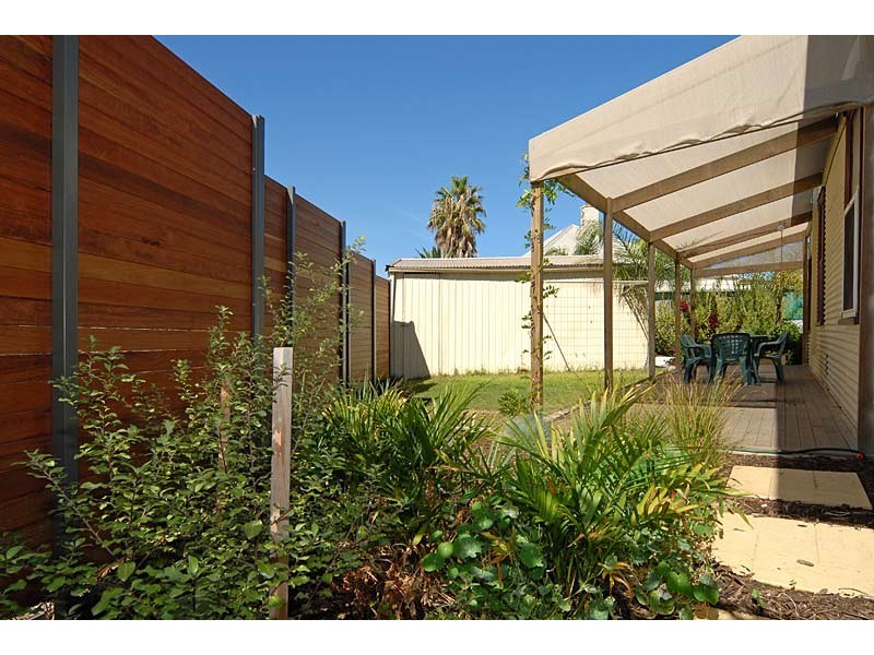 55 Victoria Road, Birkenhead SA 5015