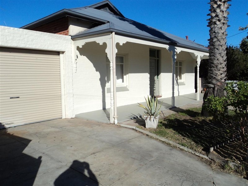 6 Railway Terrace, Largs Bay SA 5016