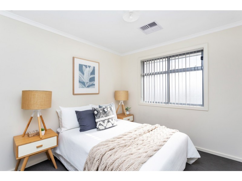 11 Kuranye Circuit, Largs North SA 5016