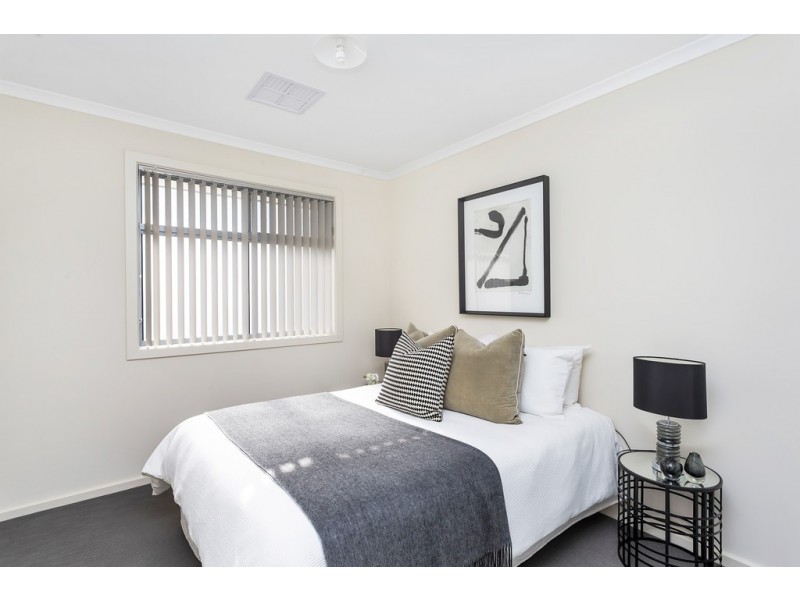 11 Kuranye Circuit, Largs North SA 5016