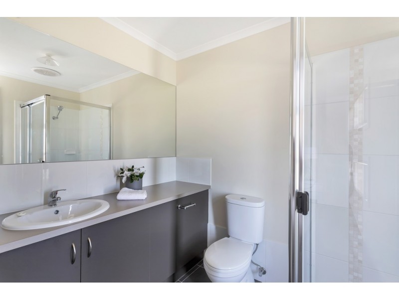 11 Kuranye Circuit, Largs North SA 5016