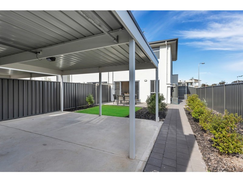 11 Kuranye Circuit, Largs North SA 5016