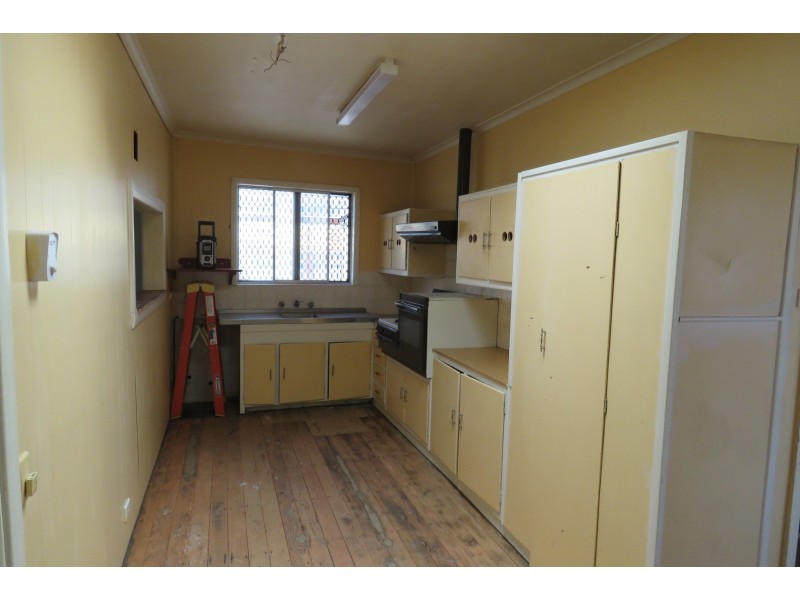 101 Port Road, Queenstown SA 5014