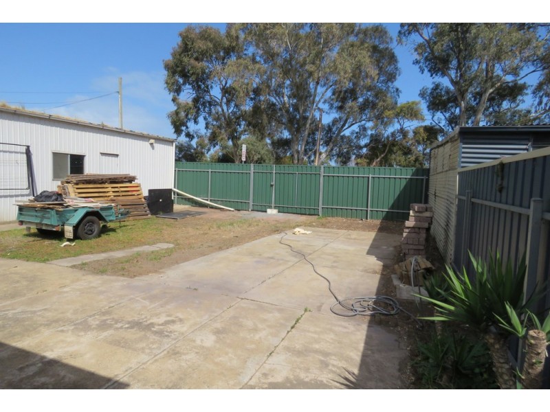 101 Port Road, Queenstown SA 5014