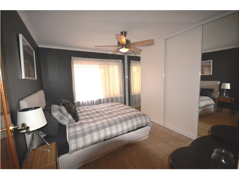 1 / 8 Lincoln Street, Rosewater SA 5013