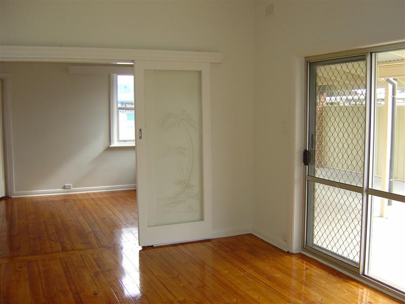 363 Tapleys Hill Road, Seaton SA 5023