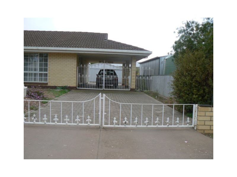 6 South Terrace, Minlaton SA 5575
