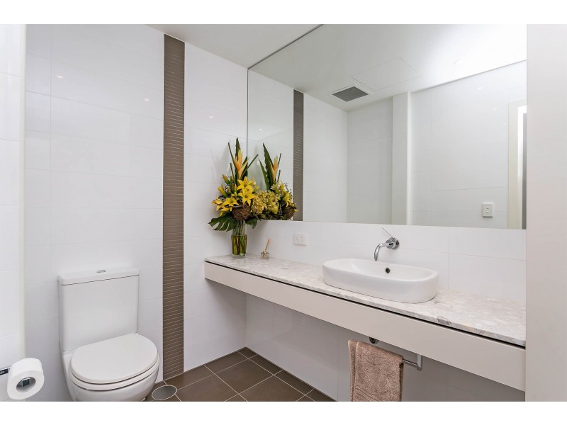 711/2-6 Pilla Avenue, New Port SA 5015