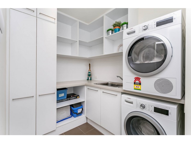 711/2-6 Pilla Avenue, New Port SA 5015