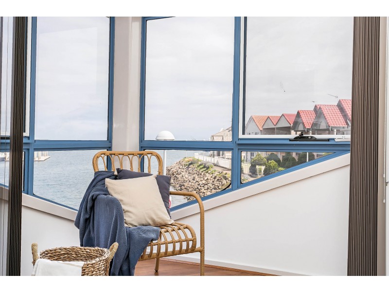 8/1 Falie Drive, North Haven SA 5018