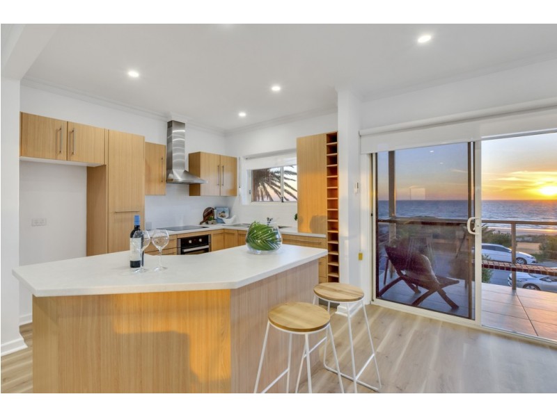 4/149 Esplanade, Tennyson SA 5022