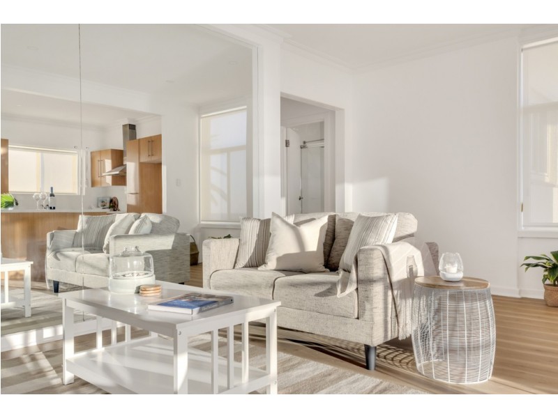 4/149 Esplanade, Tennyson SA 5022