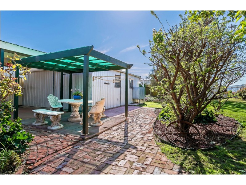 11 Edward Street, Ottoway SA 5013