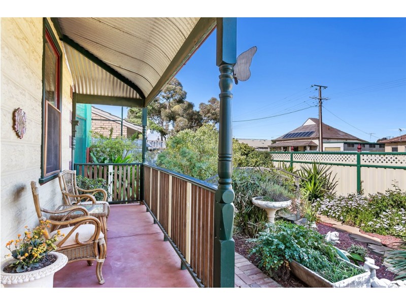 11 Edward Street, Ottoway SA 5013