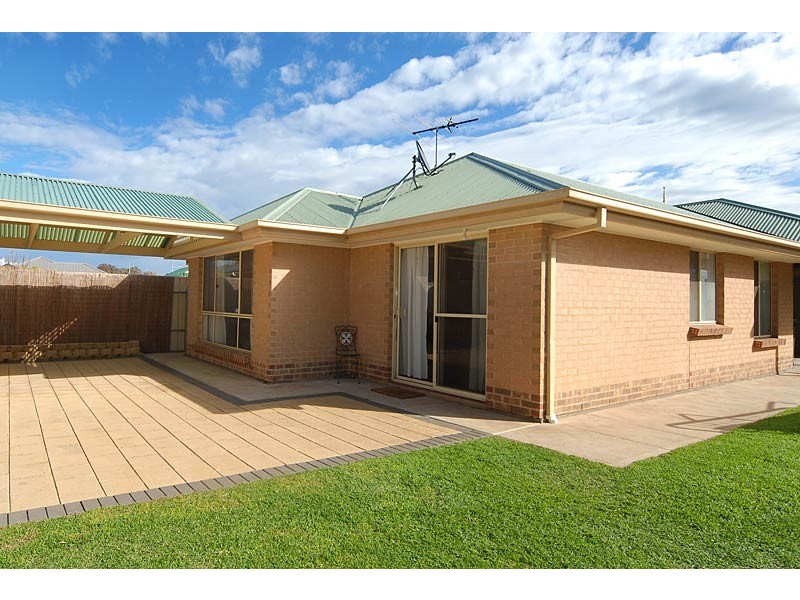 10  Lavender Grove, Seaford Rise SA 5169