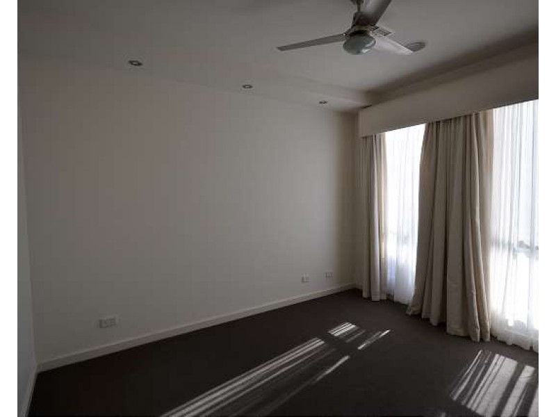15 Sanderson Street, Peterhead SA 5016