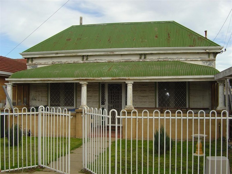 46 King William st, Rosewater SA 5013