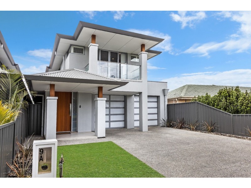 9A Hawkesbury Way, West Lakes Shore SA 5020