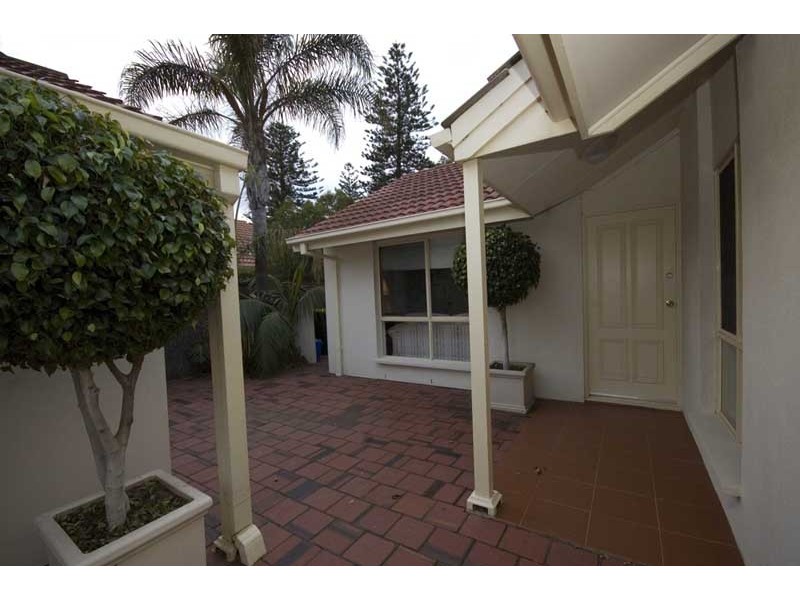 7  Endeavour Court, North Haven SA 5018