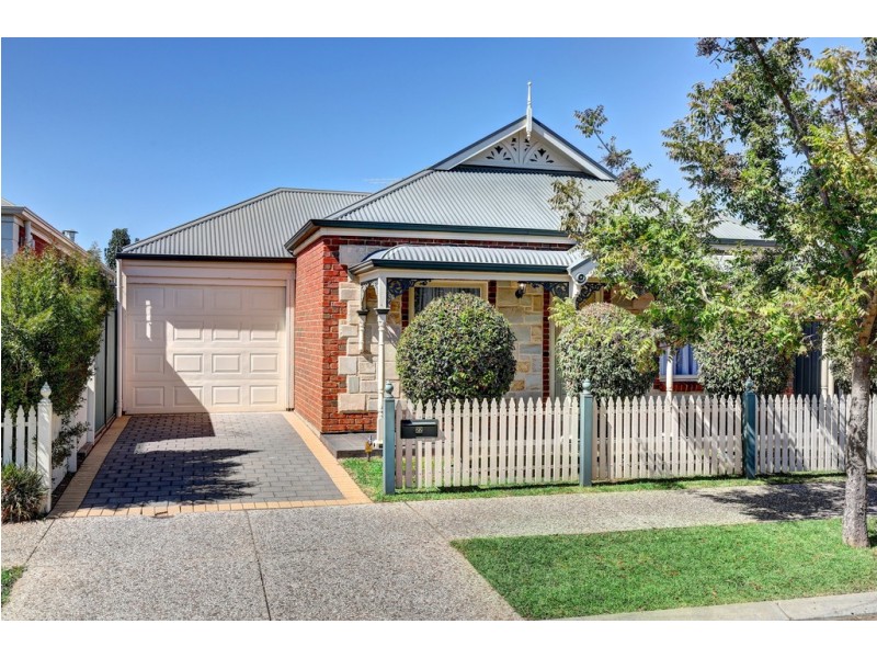 22 Chapman Court, Mawson Lakes SA 5095