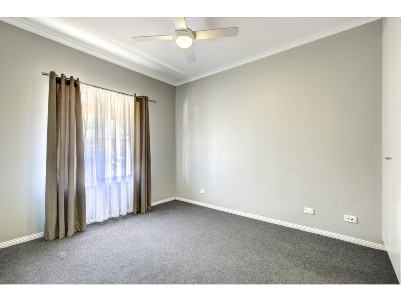 22 Chapman Court, Mawson Lakes SA 5095