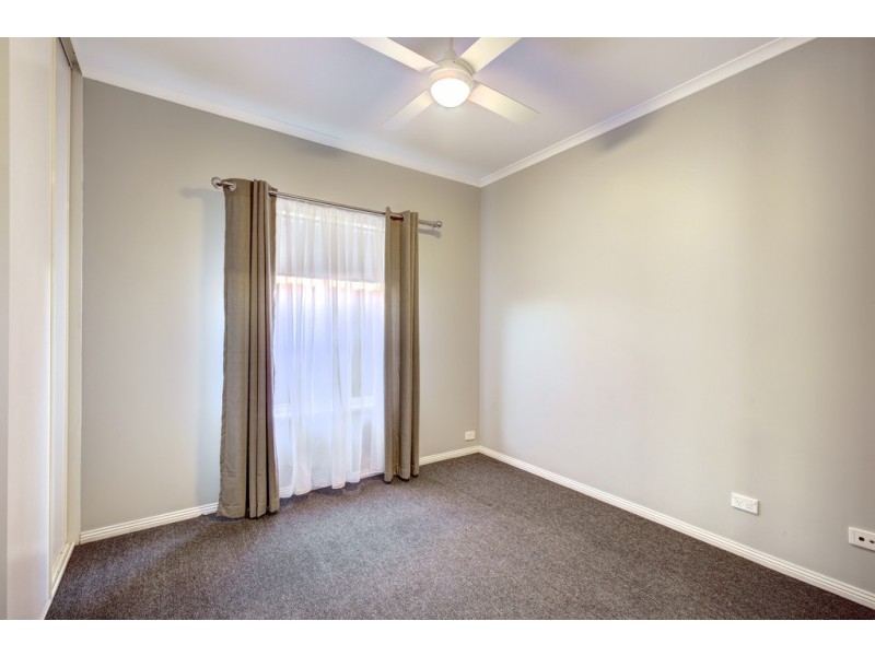 22 Chapman Court, Mawson Lakes SA 5095