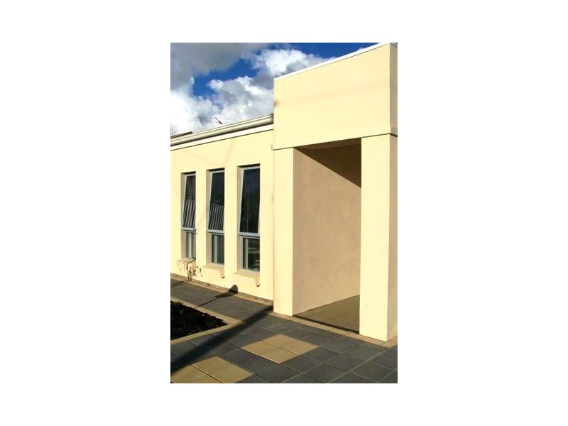 38 Cross Street, Queenstown SA 5014