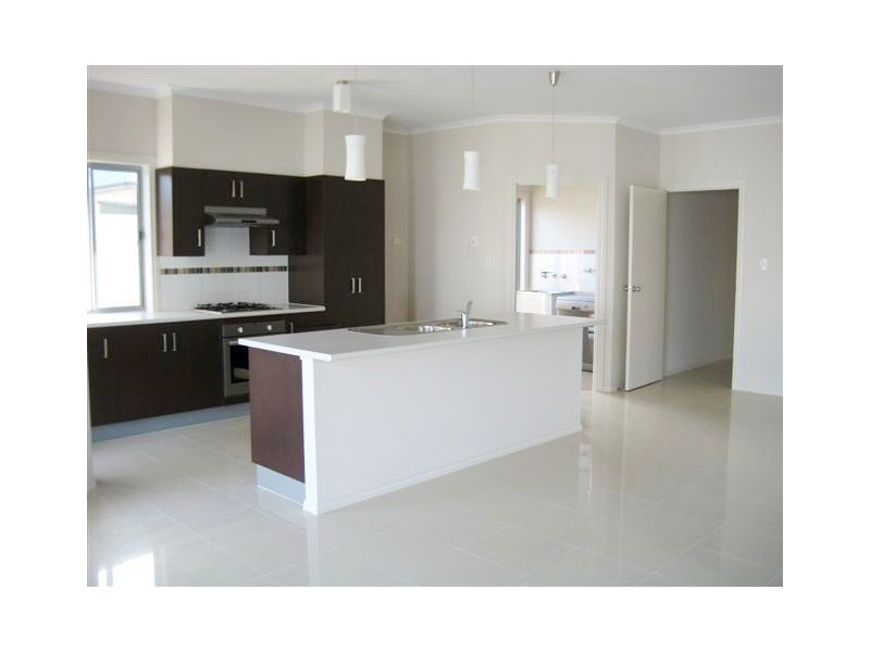 38 Cross Street, Queenstown SA 5014