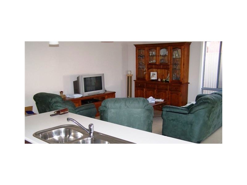 38 Cross Street, Queenstown SA 5014