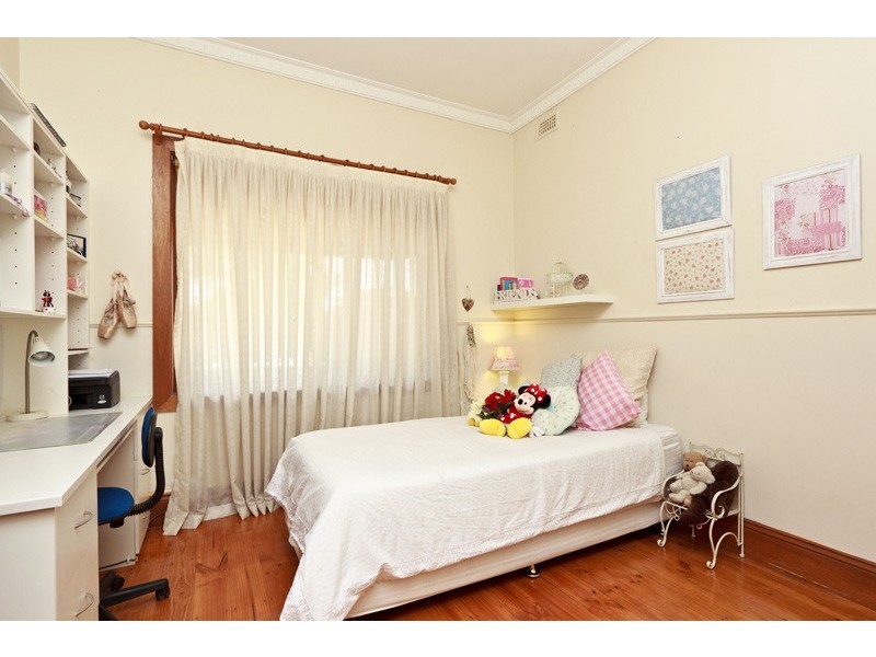 16 Magarey Street, Largs North SA 5016