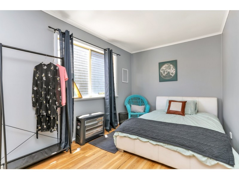 4 Swiggs Street, Birkenhead SA 5015