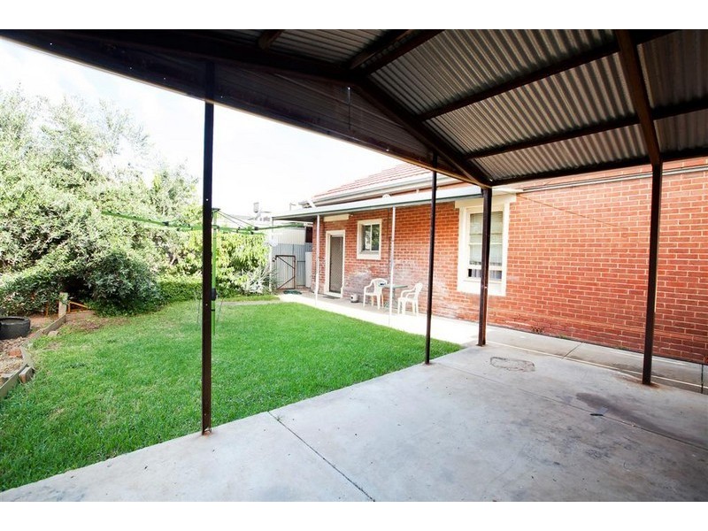 17 Thain Avenue, Findon SA 5023