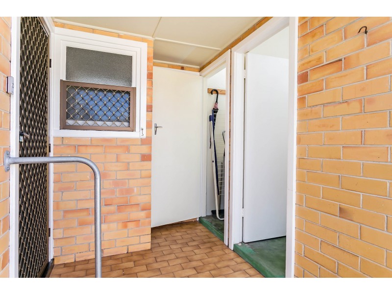 2/1 Giles Avenue, Glenelg SA 5045