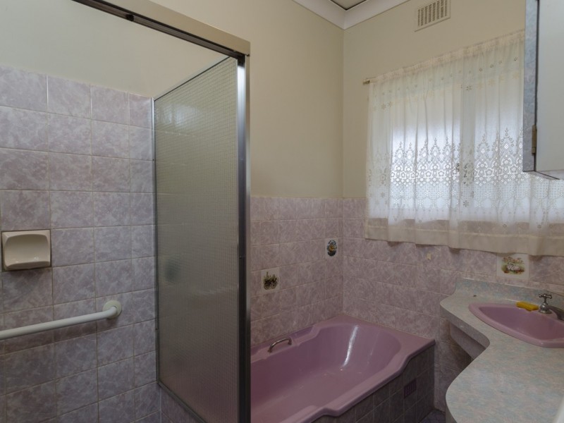 15 Gunther Parade, Pasadena SA 5042