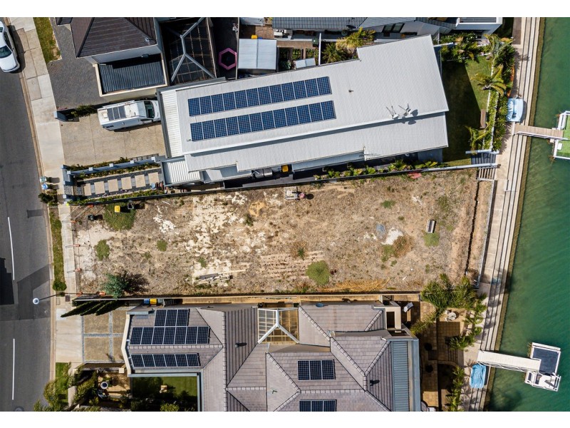 44 Newcombe Avenue, West Lakes Shore SA 5020