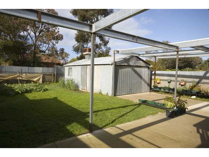 30 Stakes Crescent, Elizabeth Downs SA 5113