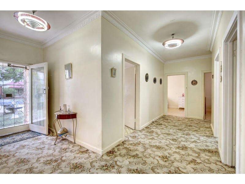 144 New Street, Queenstown SA 5014