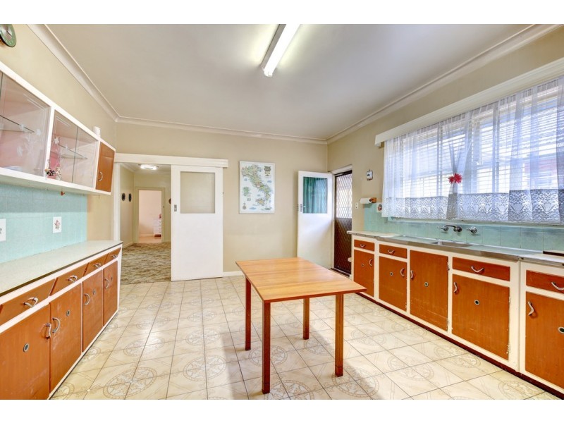 144 New Street, Queenstown SA 5014