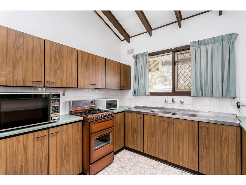 438 Military Road, Largs Bay SA 5016