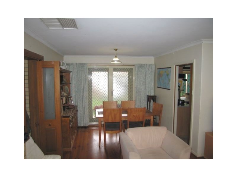 16 Catherine Avenue, Flinders Park SA 5025