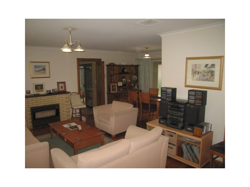 16 Catherine Avenue, Flinders Park SA 5025