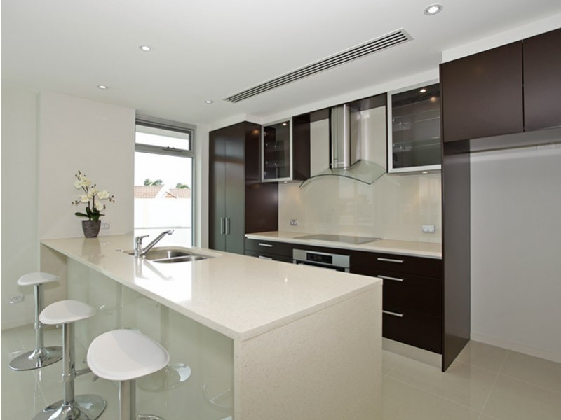 11/155 Brebner Drive, West Lakes SA 5021