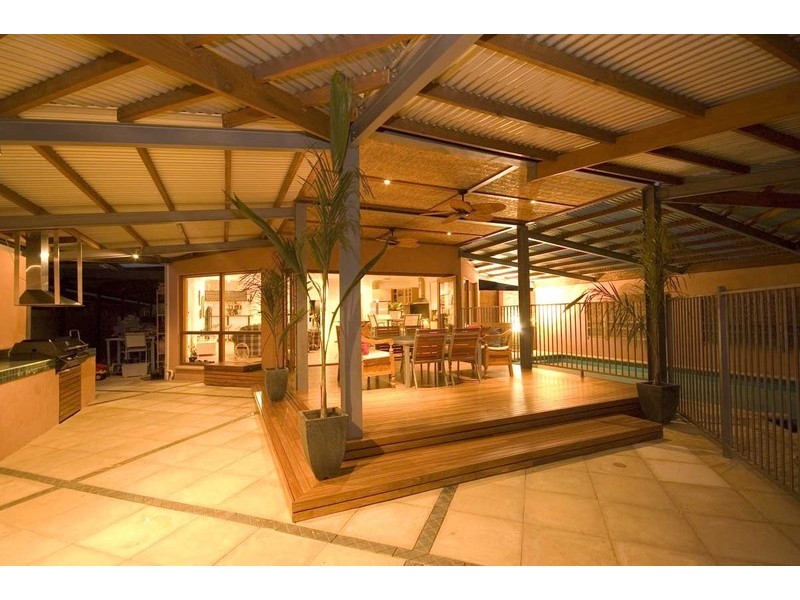 9 Kintore Ave, Prospect SA 5082