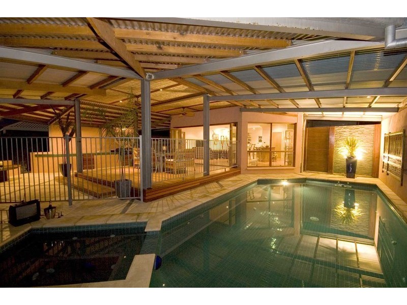 9 Kintore Ave, Prospect SA 5082